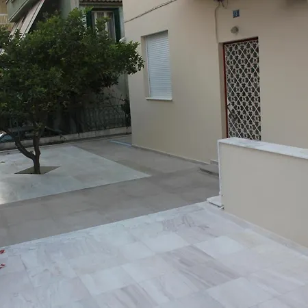 Capital Apartment Next To Metro Station With Parking Spot To Explore Athens Exterior photo