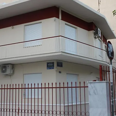 Capital Apartment Next To Metro Station With Parking Spot To Explore Athens Exterior photo