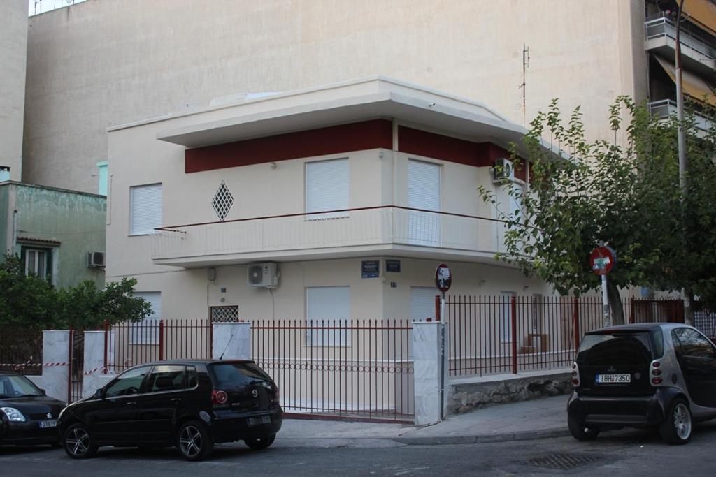 Capital Next To Metro Station With Parking Spot To Explore Apartment *